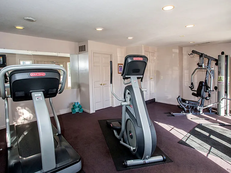 Eagle Landing Apartment Homes — Photo 23