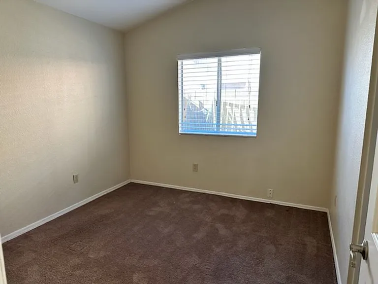 4106 E Ashurst Dr — Photo 12