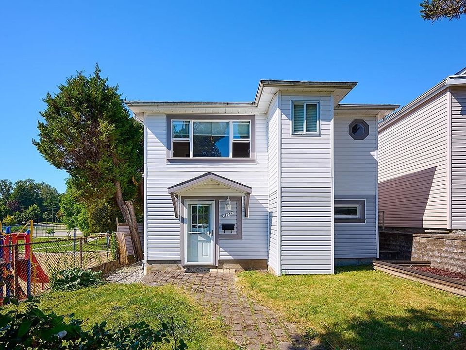 1st image of 3081 Georgia St E