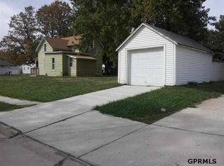 2002 Front St, Blair, NE 68008