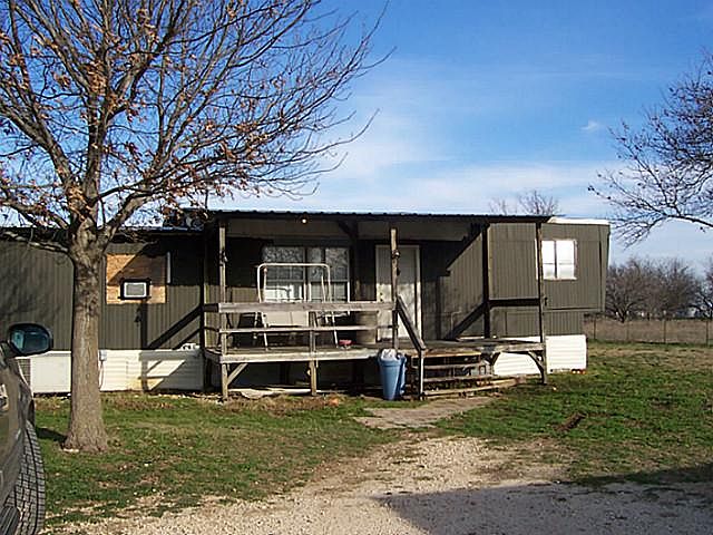 2nd image of 5730 County Road 1012