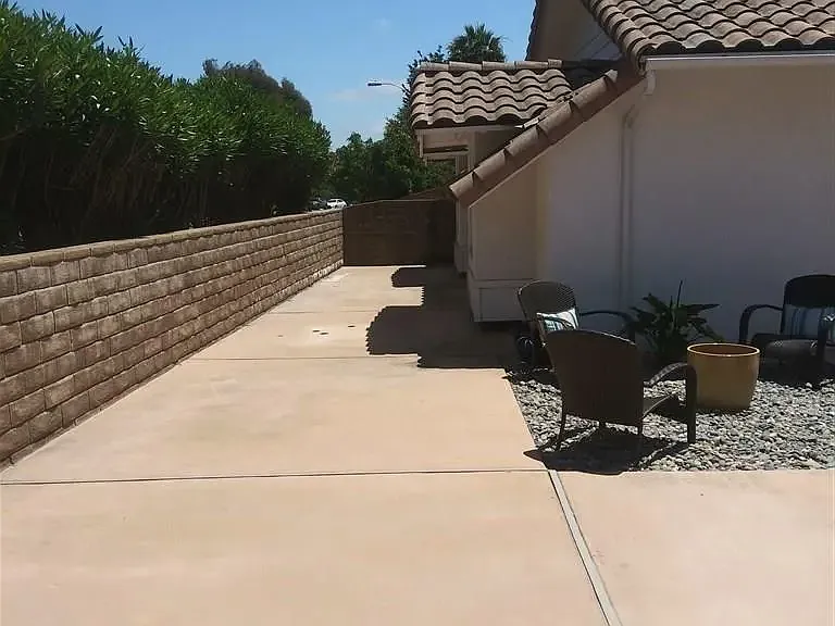 8888 La Jolla Scenic Dr N — Photo 3