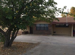 1102 W Haynie St, Llano, TX 78643