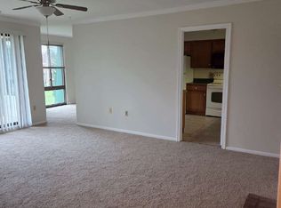 1030 Brinker Dr APT 302, Hagerstown, MD
