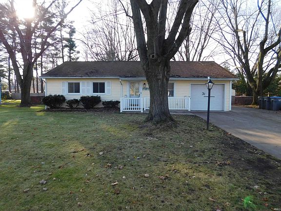 2nd image of 1918 Lynwood Dr