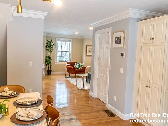 5th image of 122 Mutton Ln Unit 3