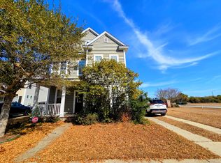 186 Avonshire Dr, Summerville, SC 29483