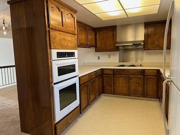 Clean and ample kitchen space