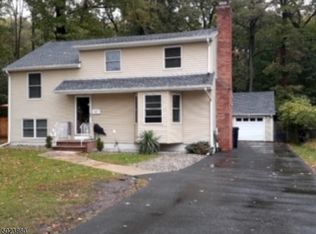 919-23 Sterling St, Plainfield, NJ 07062