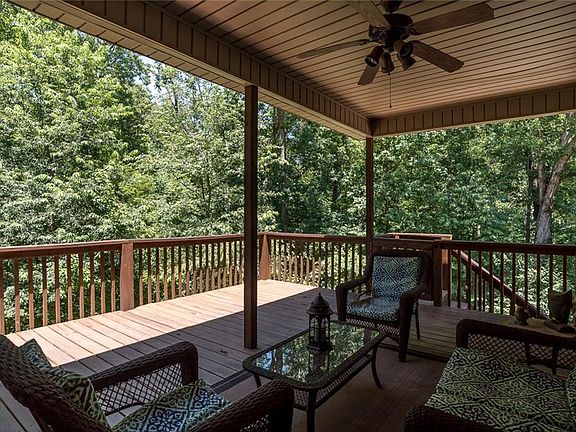 5th image of 3 Staxton Ln
