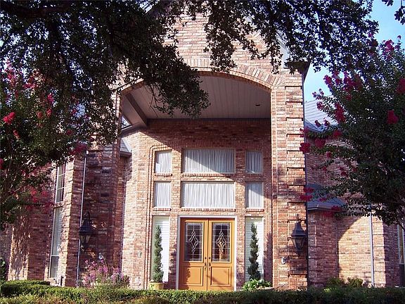 3rd image of 3309 Monette Ln
