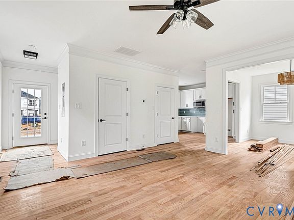 4th image of 625 Ellens Haven Aly