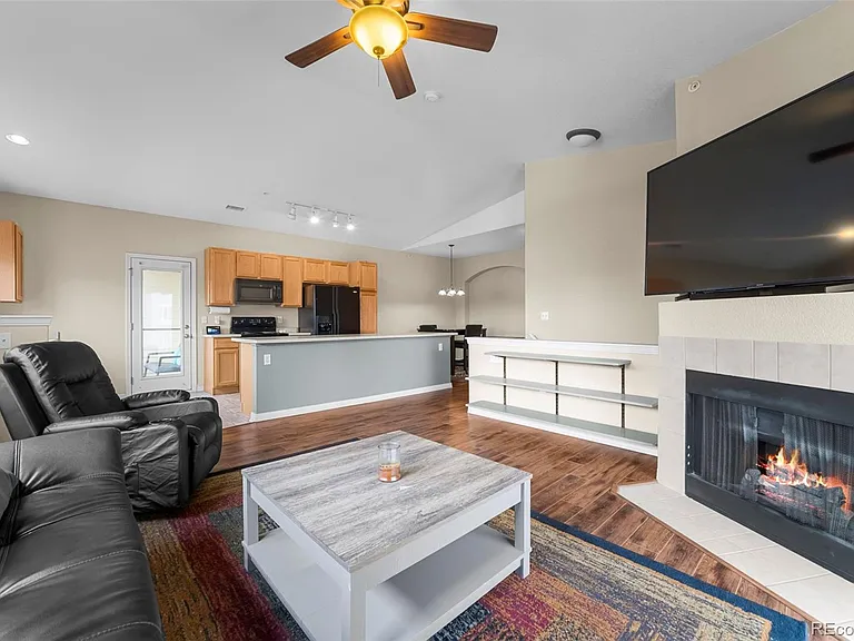 9569 Pearl Cir #201 — Photo 6