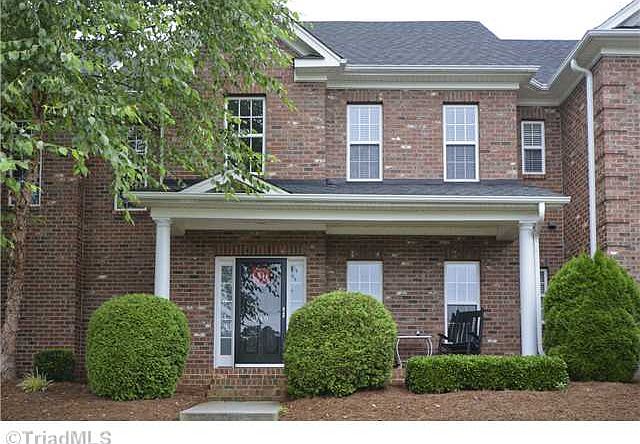 1st image of 349 Carlisle Park Dr