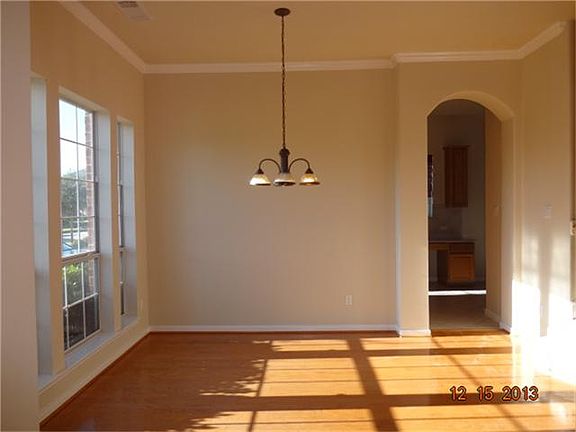 Formal Dining