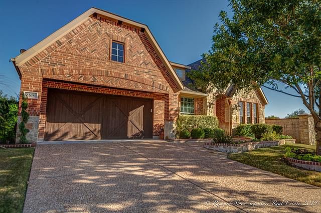 1st image of 2516 Roseville Dr