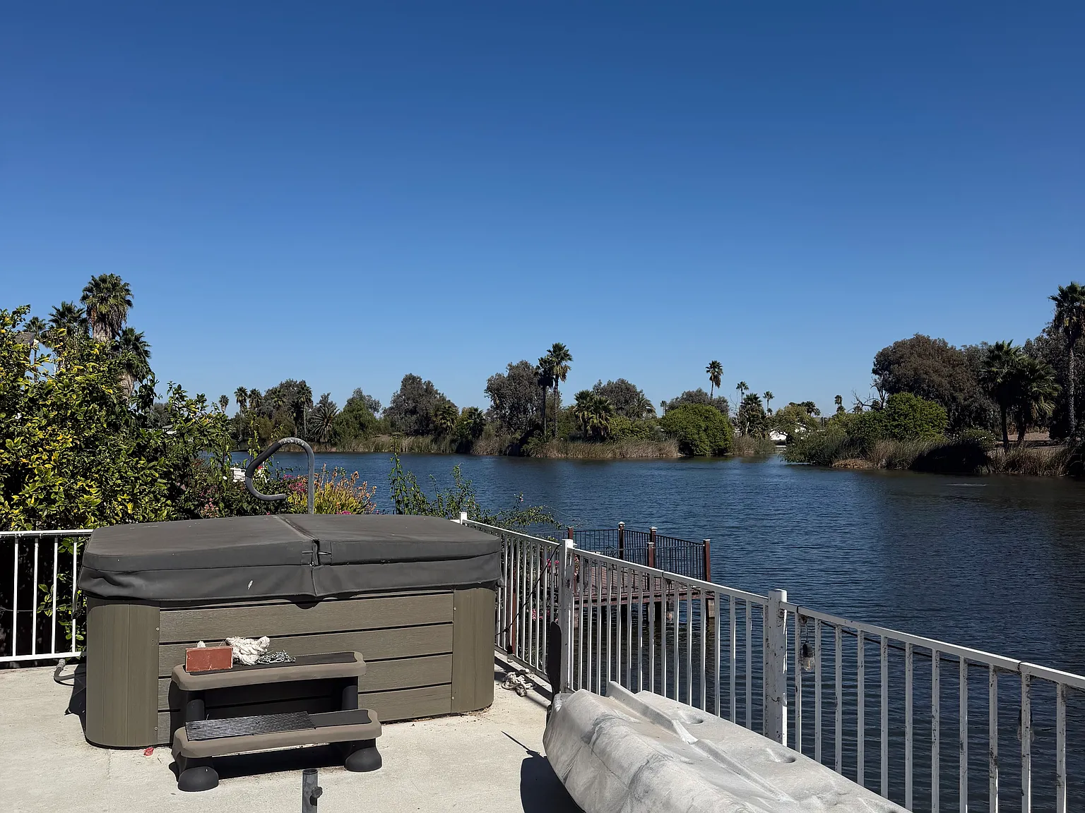3 bed, 1660 sqft, $3,500 — Photo 3