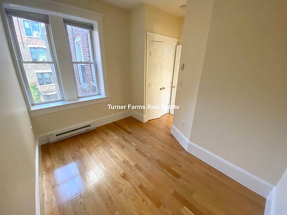 5th image of 887 Huntington Ave #33