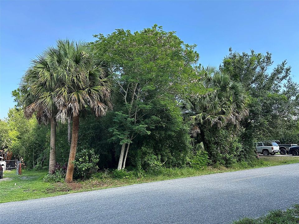 2nd image of 2943 NW 34th Avenue