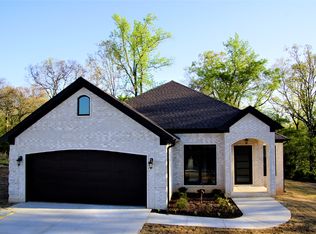 3405 Village East Dr, North Little Rock, AR 72120
