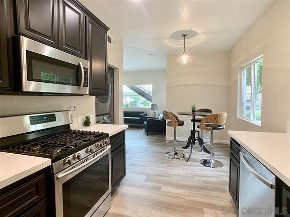5th image of 9728 Marilla Dr Unit 100