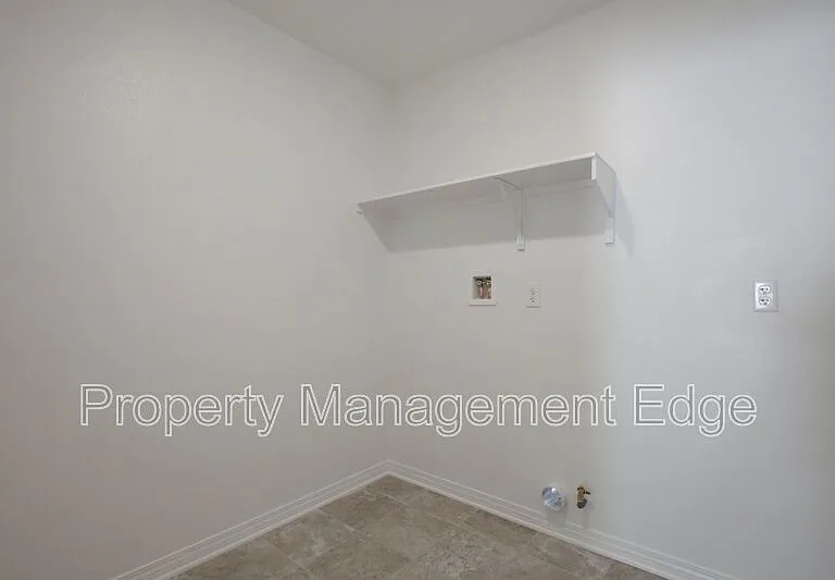 30289 Adrift Ln — Photo 14