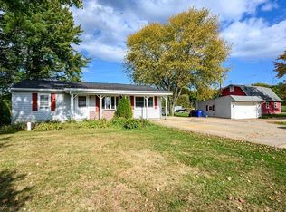 490 Mishler Rd, Mogadore, OH 44260
