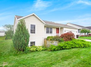 3068 Daybreak Ln, Holland, MI 49424