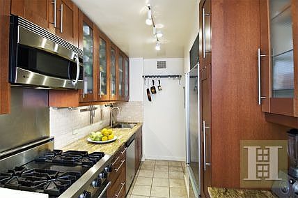 2nd image of 165 W End Ave APT 11K