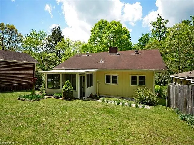 187 Oak Ter — Photo 12