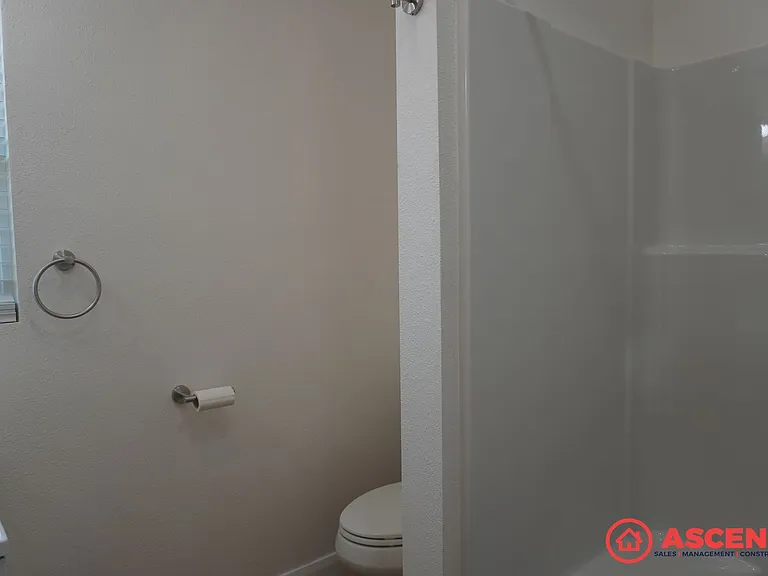 1916 Talisman Dr — Photo 11