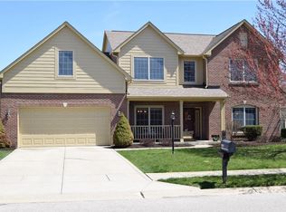 12047 Cobblestone Dr, Fishers, IN 46037