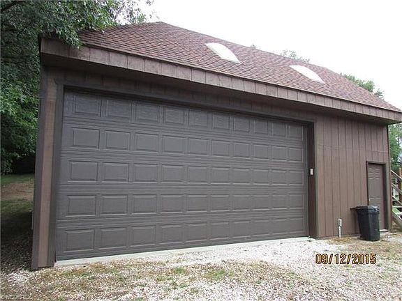 2nd image of 1971 Meadowlark Dr