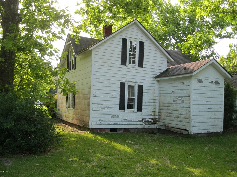 2nd image of 2521 Hwy 70 E