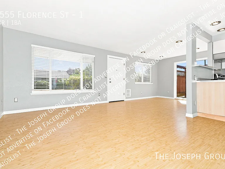 1555 Florence St #1 — Photo 3
