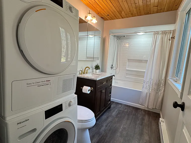 24 Rhode Island Ave #1 — Photo 9