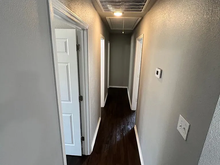 1250 Hawkins St — Photo 9