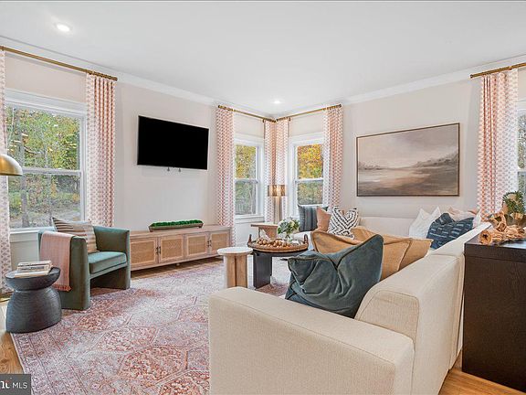 5th image of 3 Bell Mare Ln