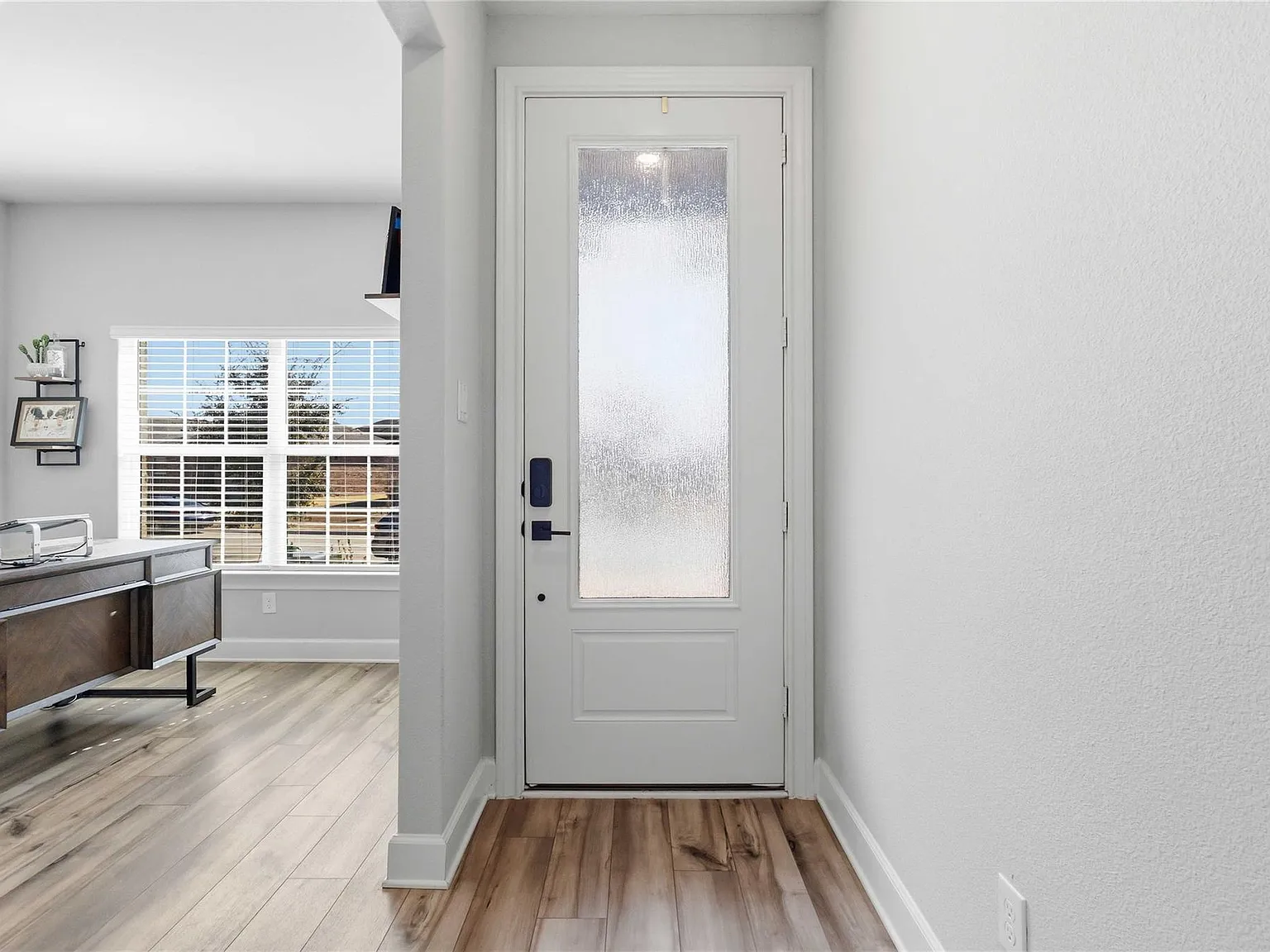 1012 Calhoun Drive — Photo 4