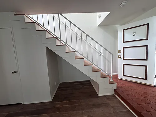 5729 Hazeltine Ave #2 Photo 1