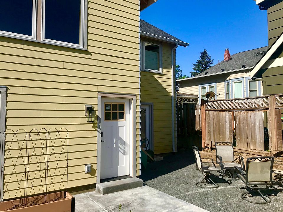 Private entry in separate newly constructed building. Access into shared storage area directly from unit. Your own separate patio area.