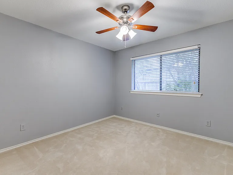 18612 Park Grove Ln — Photo 9