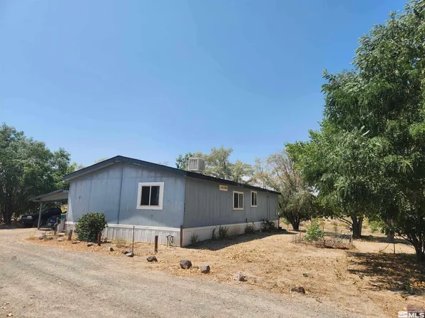 2345 E 4th St, Silver Springs, NV 89429
