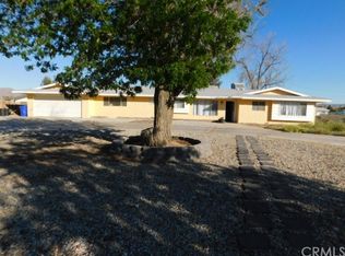 14657 Hopi Rd, Apple Valley, CA 92307