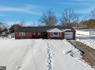 1411 N Adams St, Pottstown, PA 19464