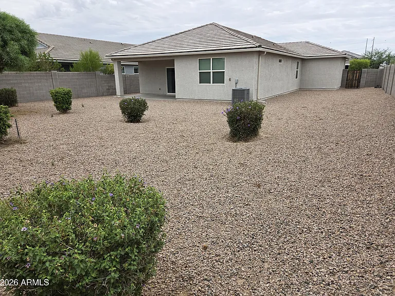 24673 N Alfalfa Dr — Photo 13