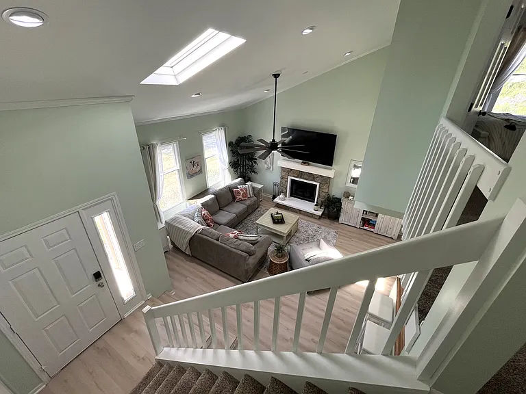 6220 Crofton Dr — Photo 17