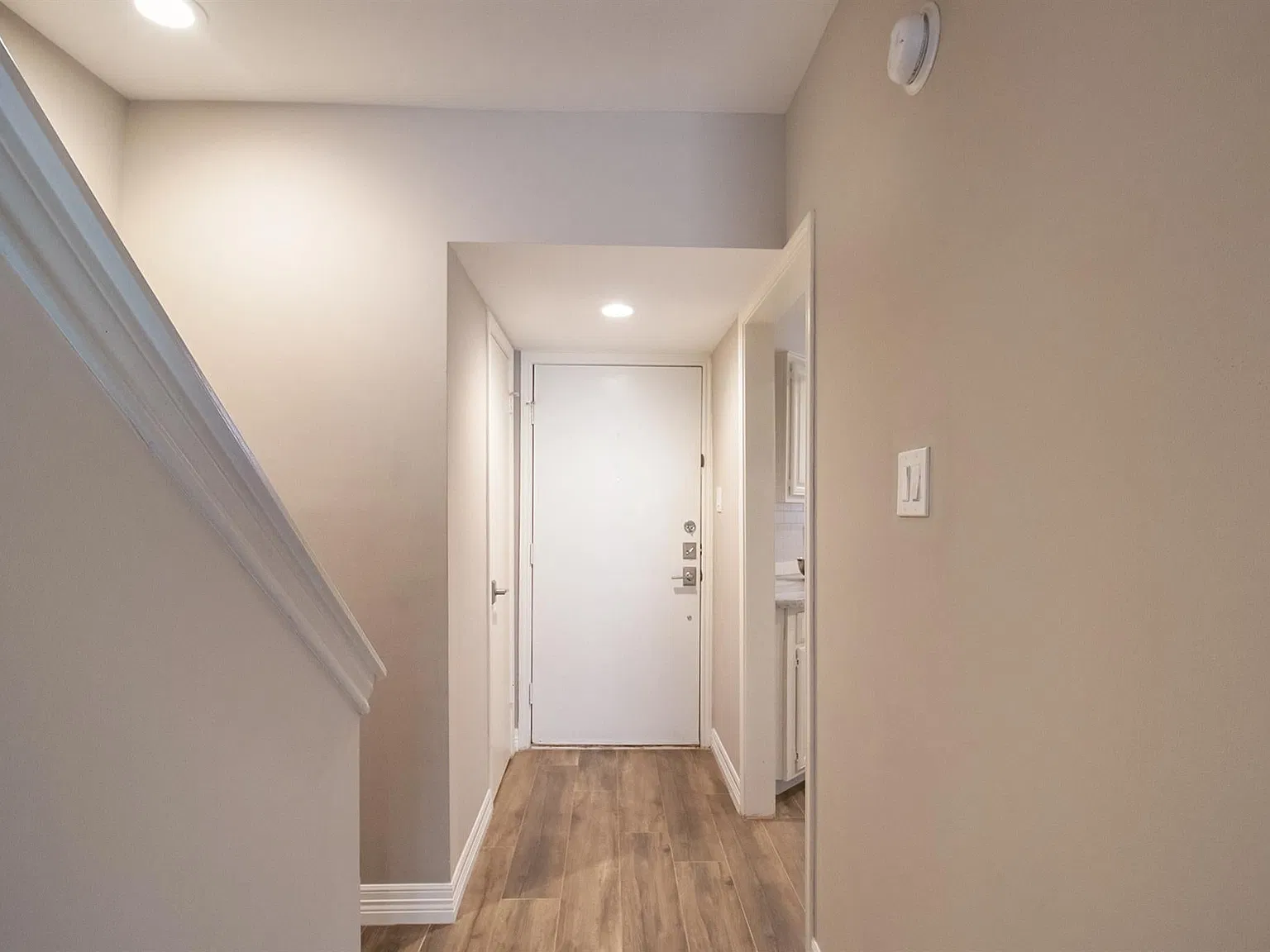 2 bed, 2.5 bath, 1508 sqft, $2,350 — Photo 3