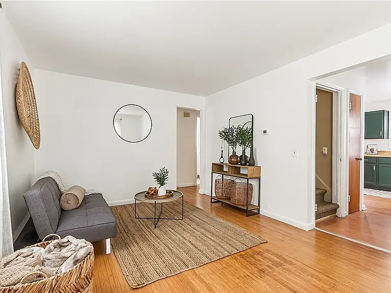 105 Southview Ter — Photo 17
