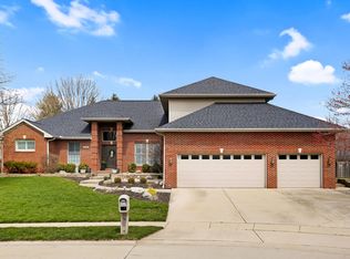 3106 Glenhill Pl, Champaign, IL